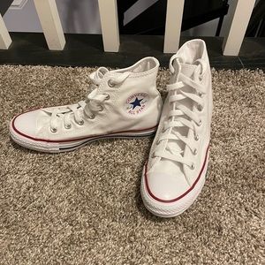NWOT WORN ONCE White Women’s Converse High-tops!